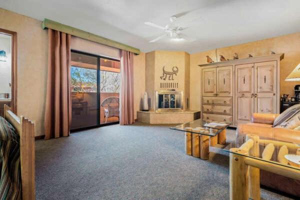 Adobe Village Inn セドナ エクステリア 写真